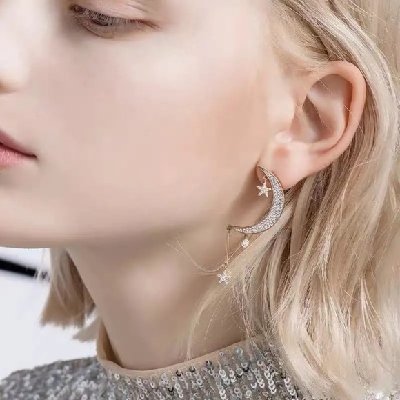 Star and Moon Earring - Picture 3 of 10